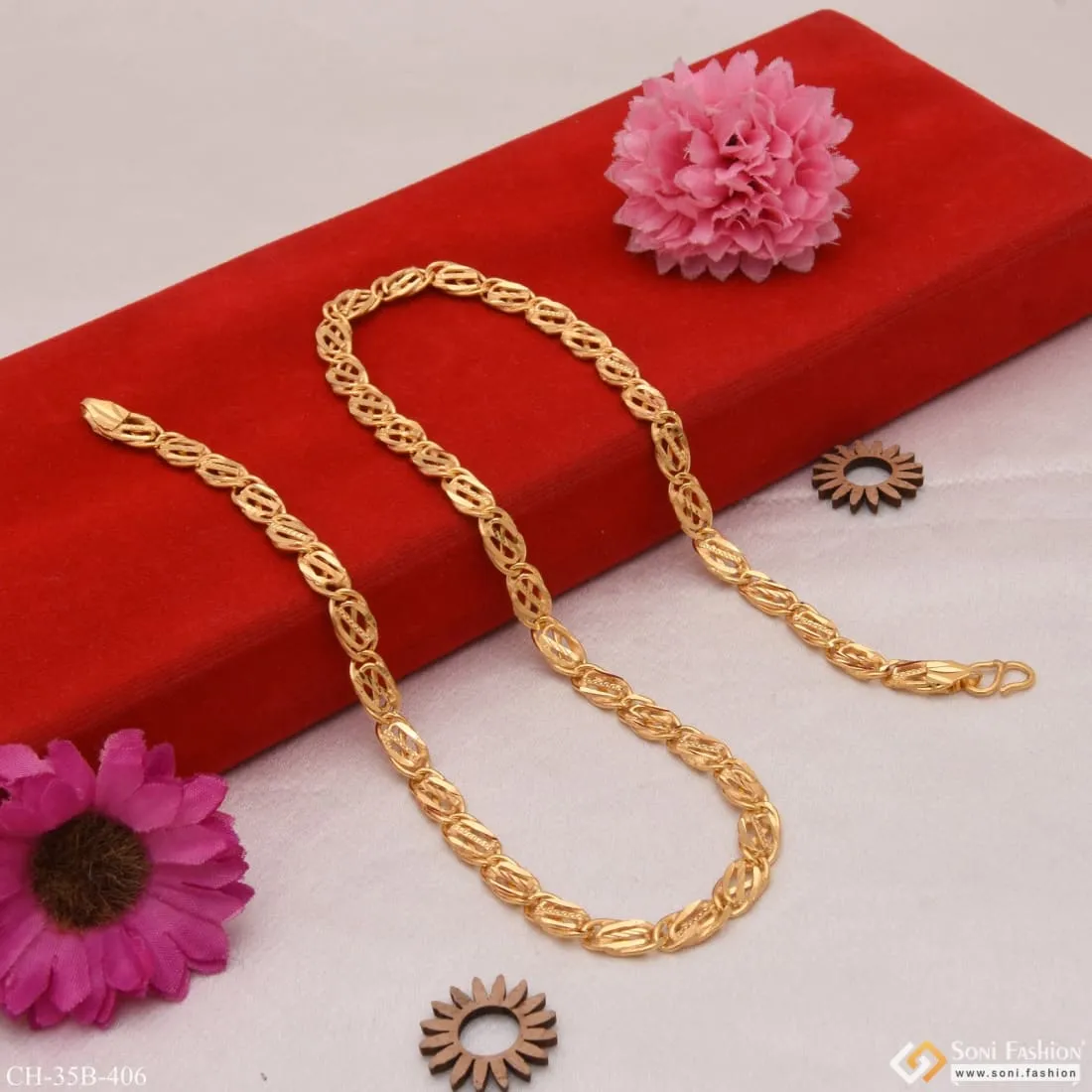 1 Gram Gold - Chokdi in Round Finely Detailed Design Gold Plated Chain - Style B406