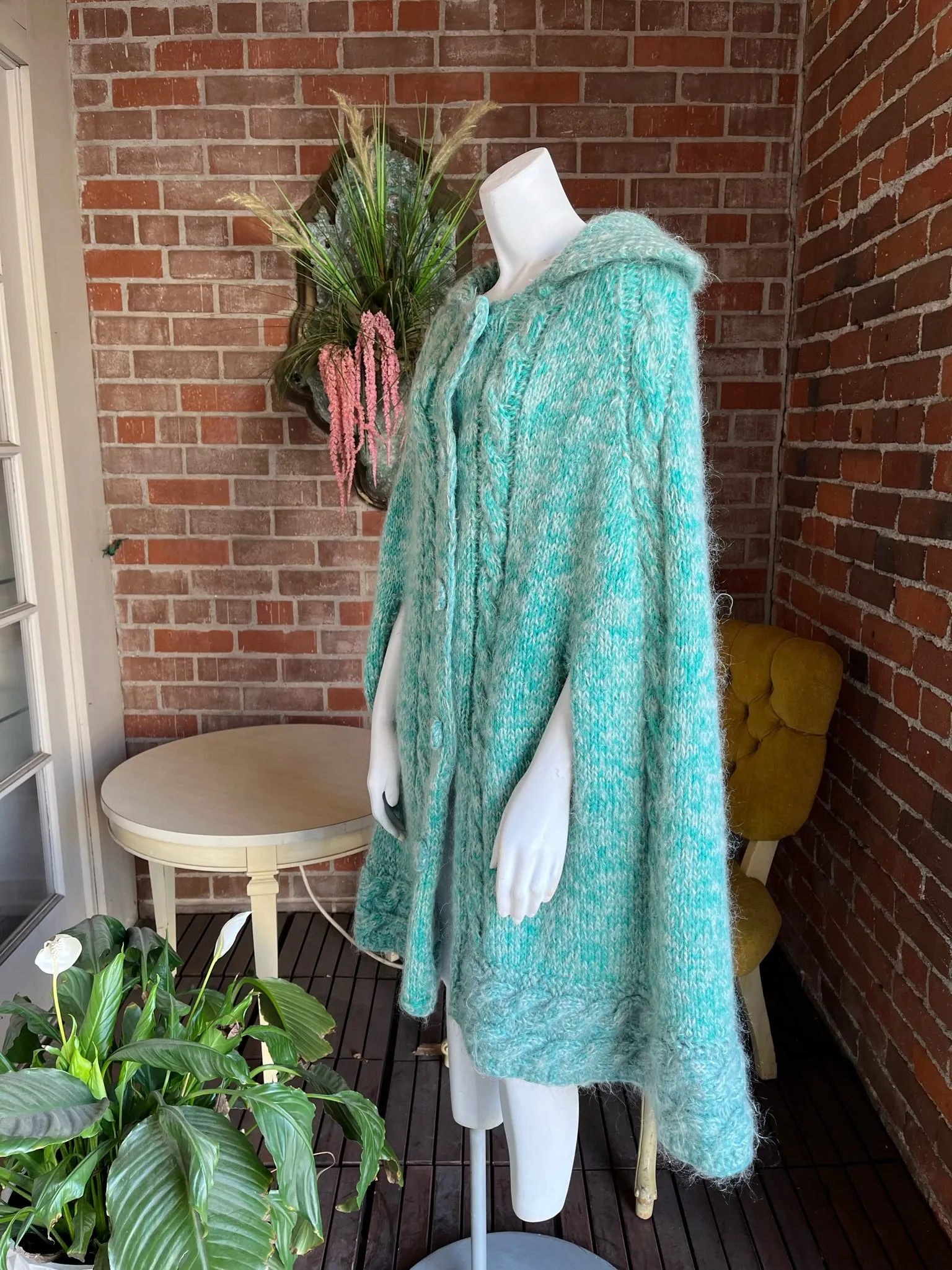 1960s Turquoise Cable Knit Cape