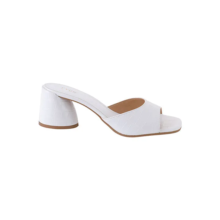 Casual Textured Round Heel BSS 063