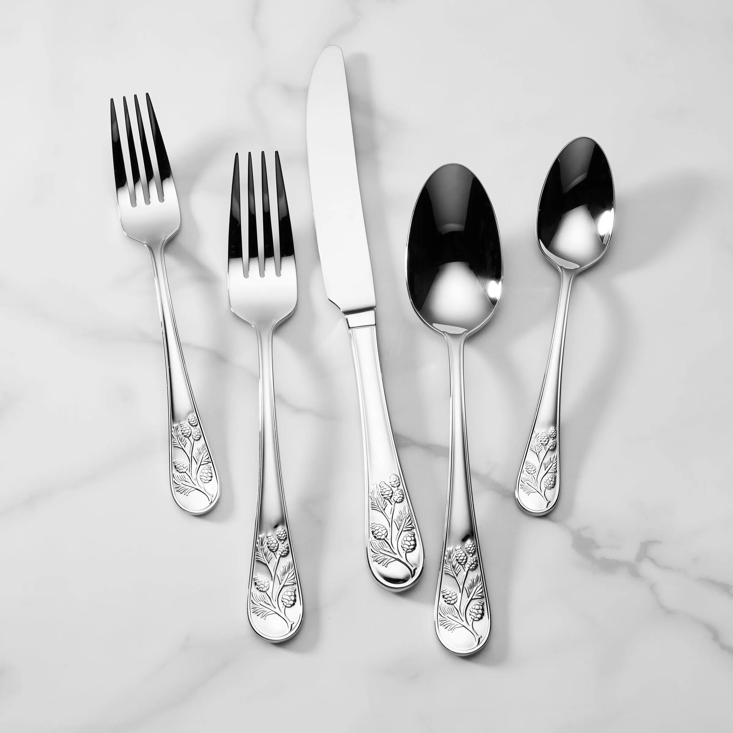 Chestnut Ridge 65-Piece Flatware Set