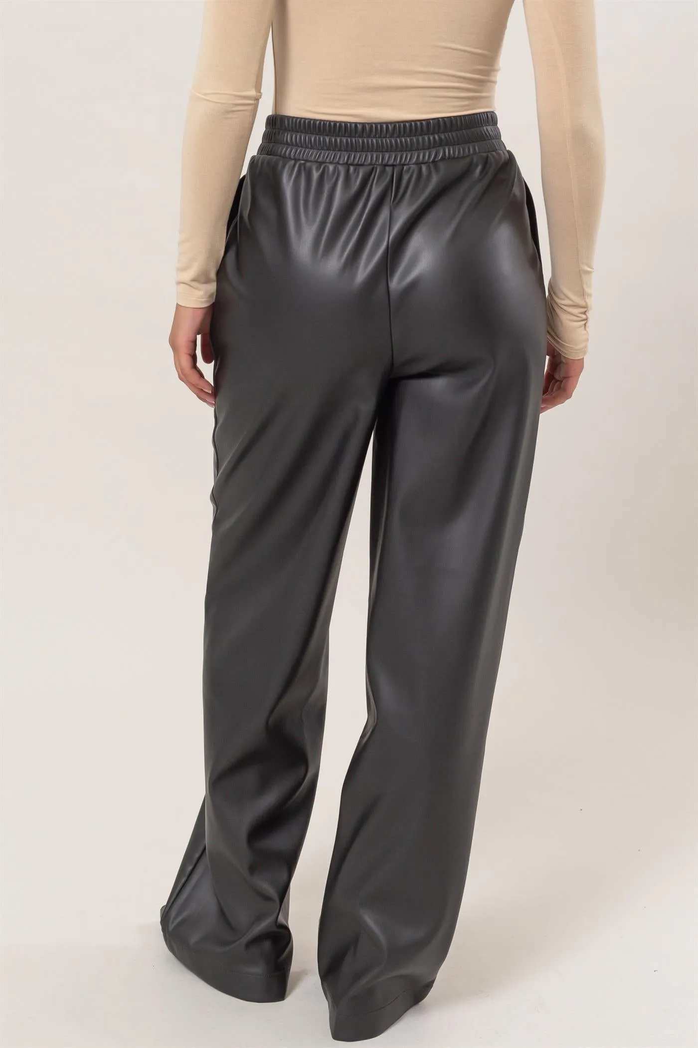 DZ24F552-Leather High Waist Pants