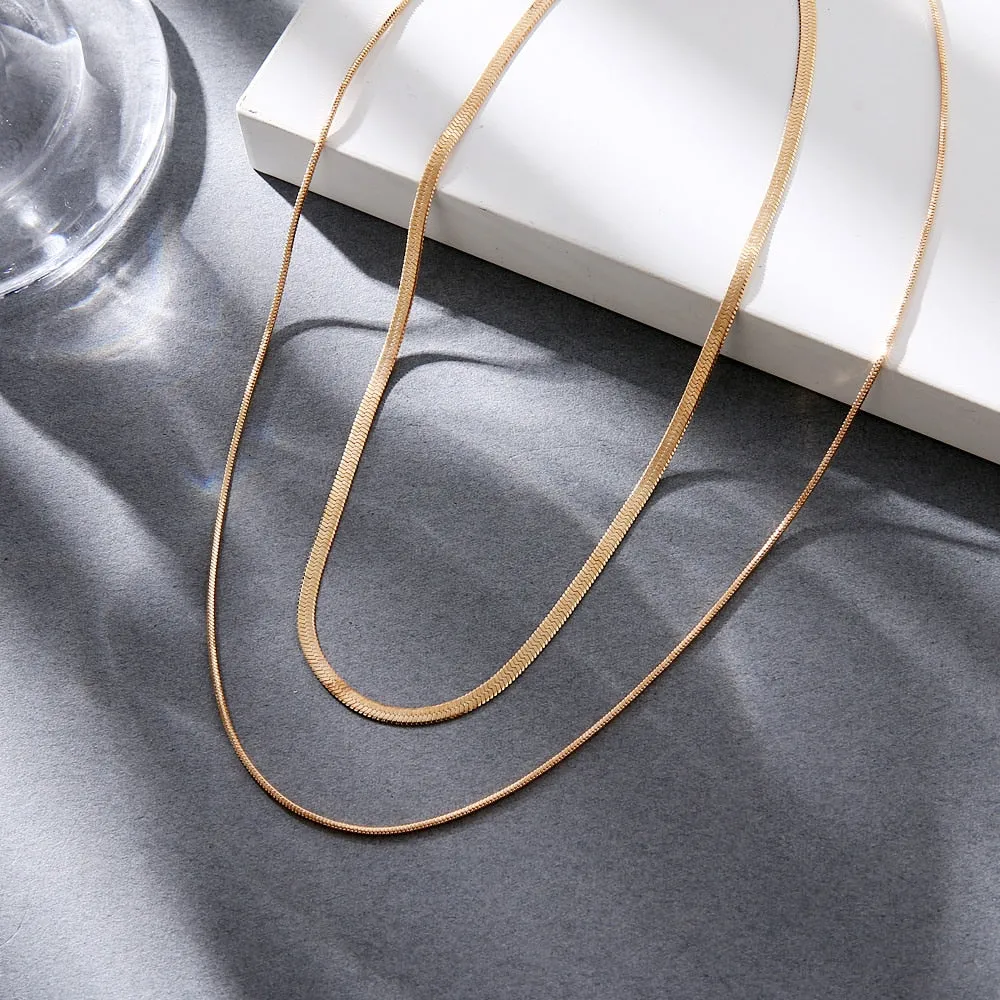 Fashion Simple Snake Chain Clavicle Choker Necklace for Women Retro Golden Chain Short Necklace Fashion Jewelry Gift