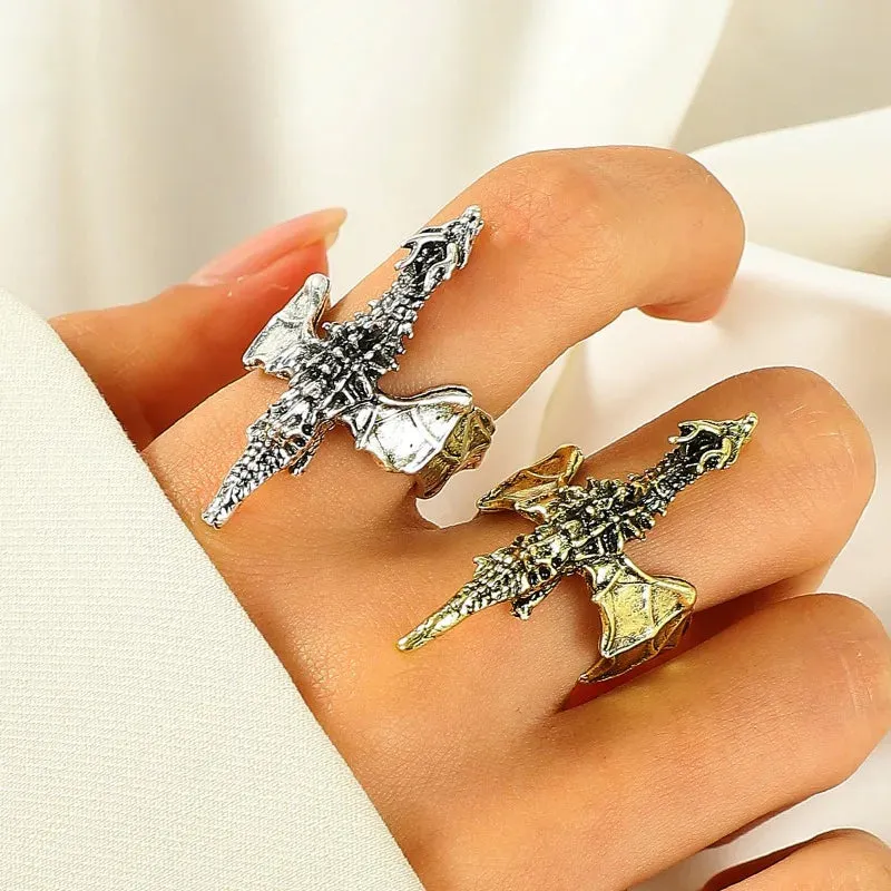 Gothic Flying Dragon Retro Ring