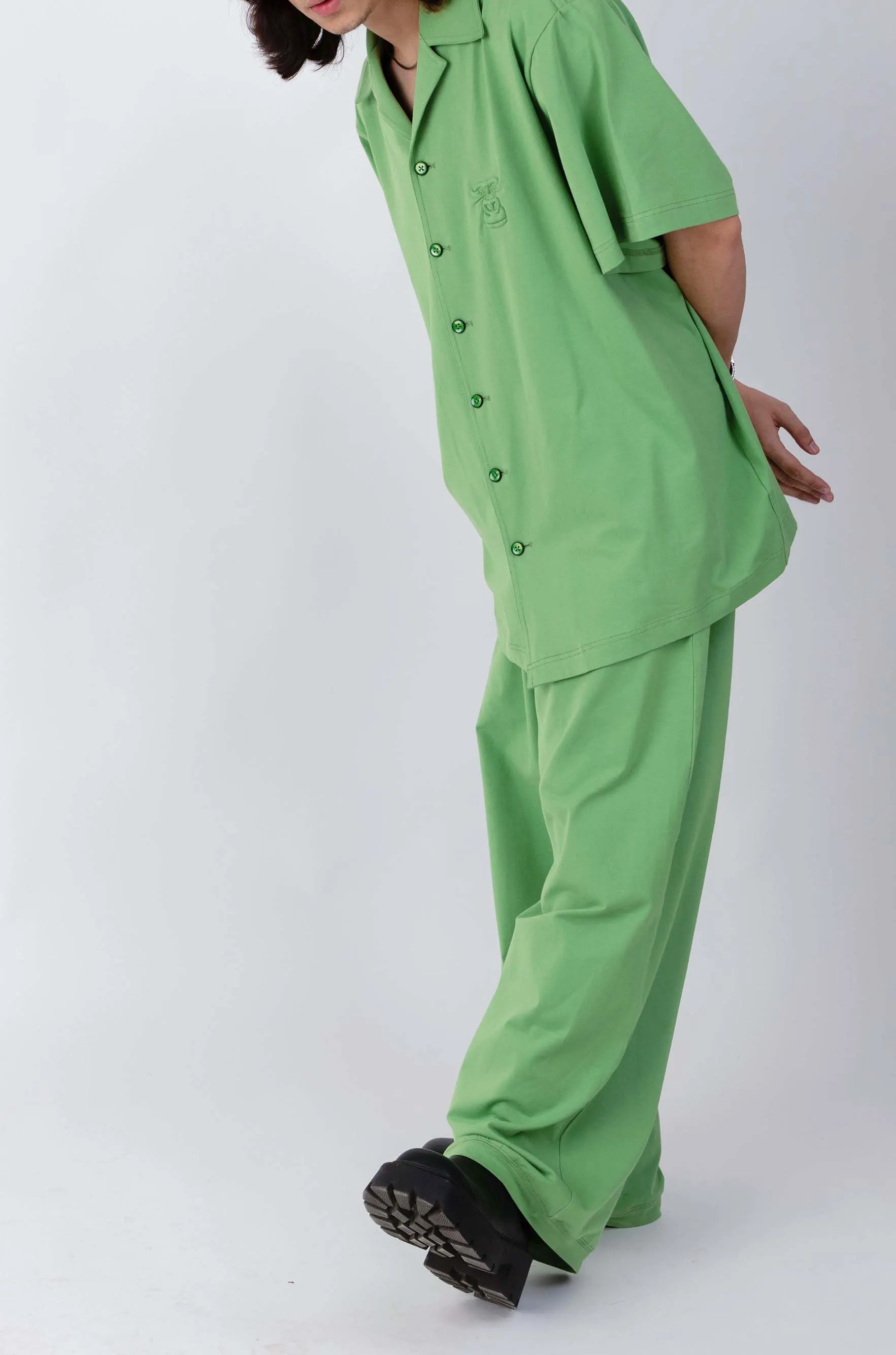 Huemn Wide Legged Sweatpants (Green)