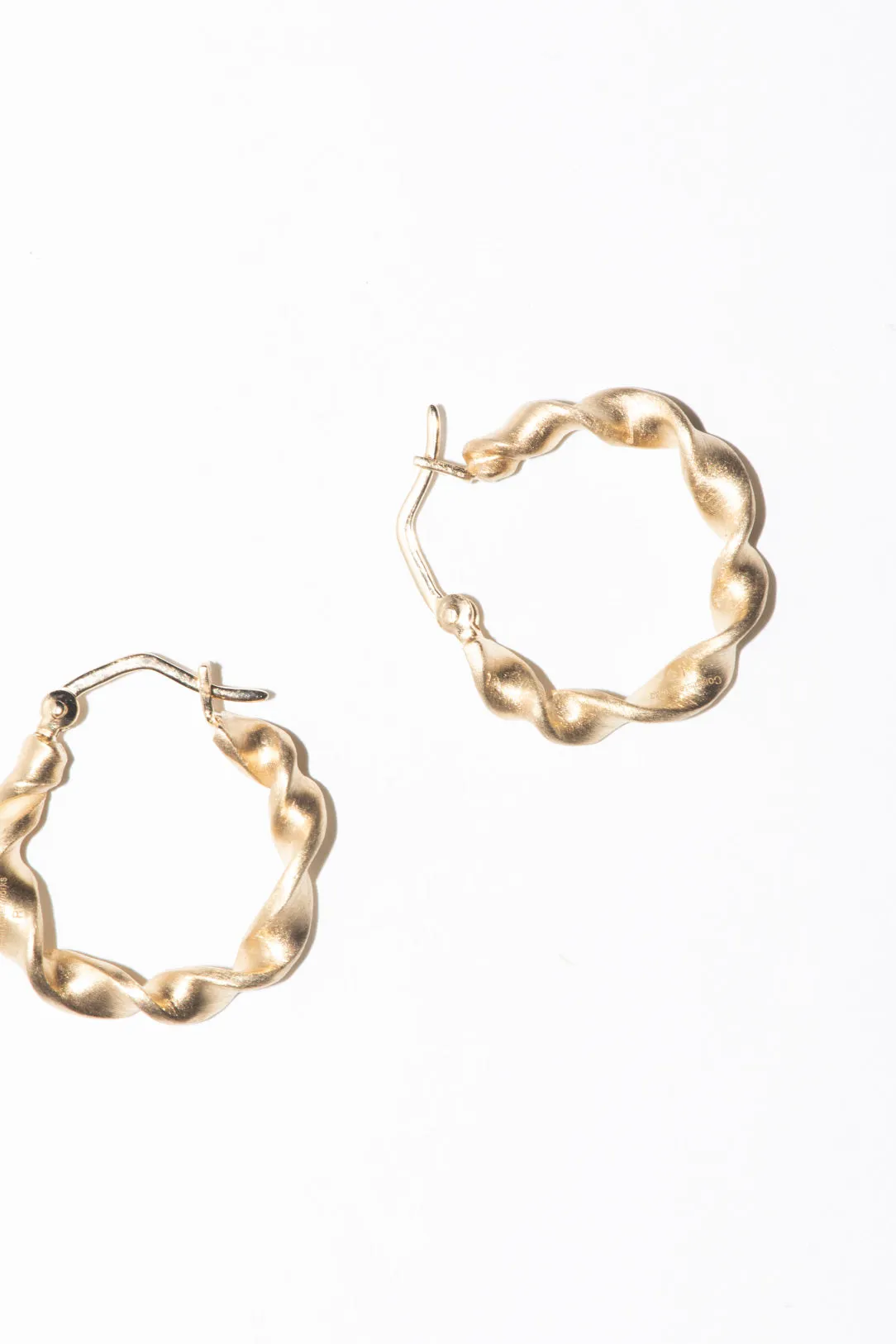 "Notsobig" Flux - Gold Vermeil Earrings