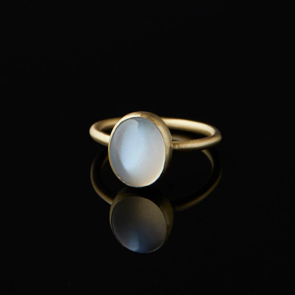 RMR21-OOAK | 4.02 Carat One-of-a-Kind Moonstone Ring