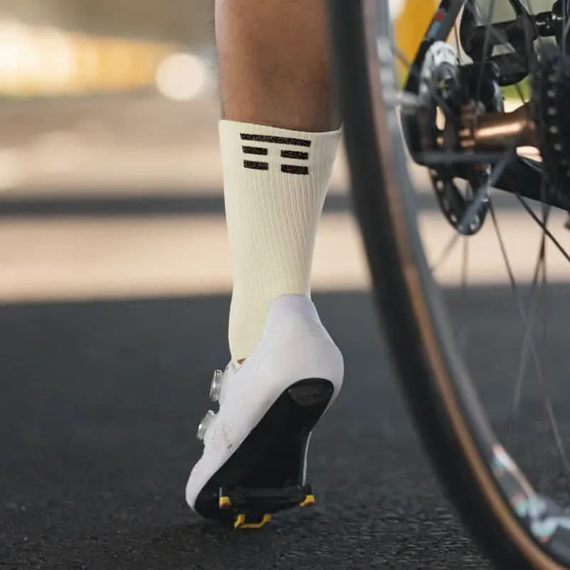 Santic Qimen Reflective Socks