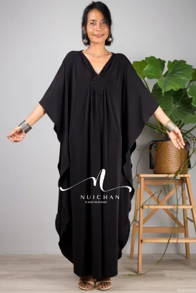 Short black kaftan