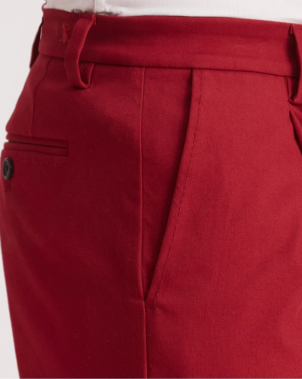 Single Pleated Relaxed Fit Trousers - Carmine Red