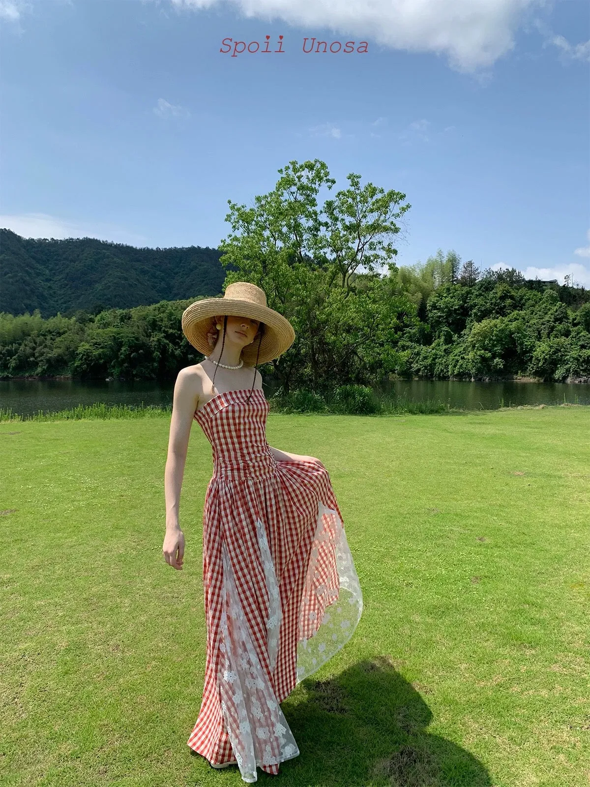 [SPOII UNOSA] Garden Dress Gingham Midi Dress Gown