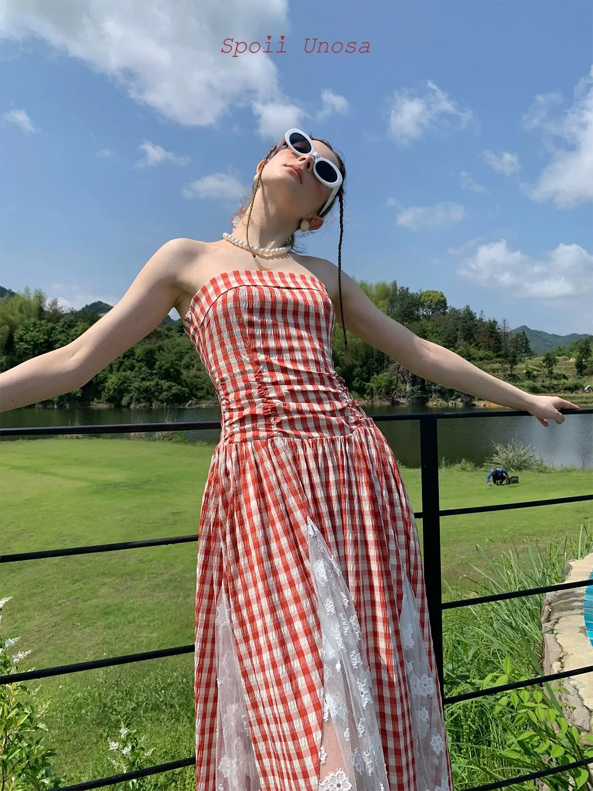 [SPOII UNOSA] Garden Dress Gingham Midi Dress Gown