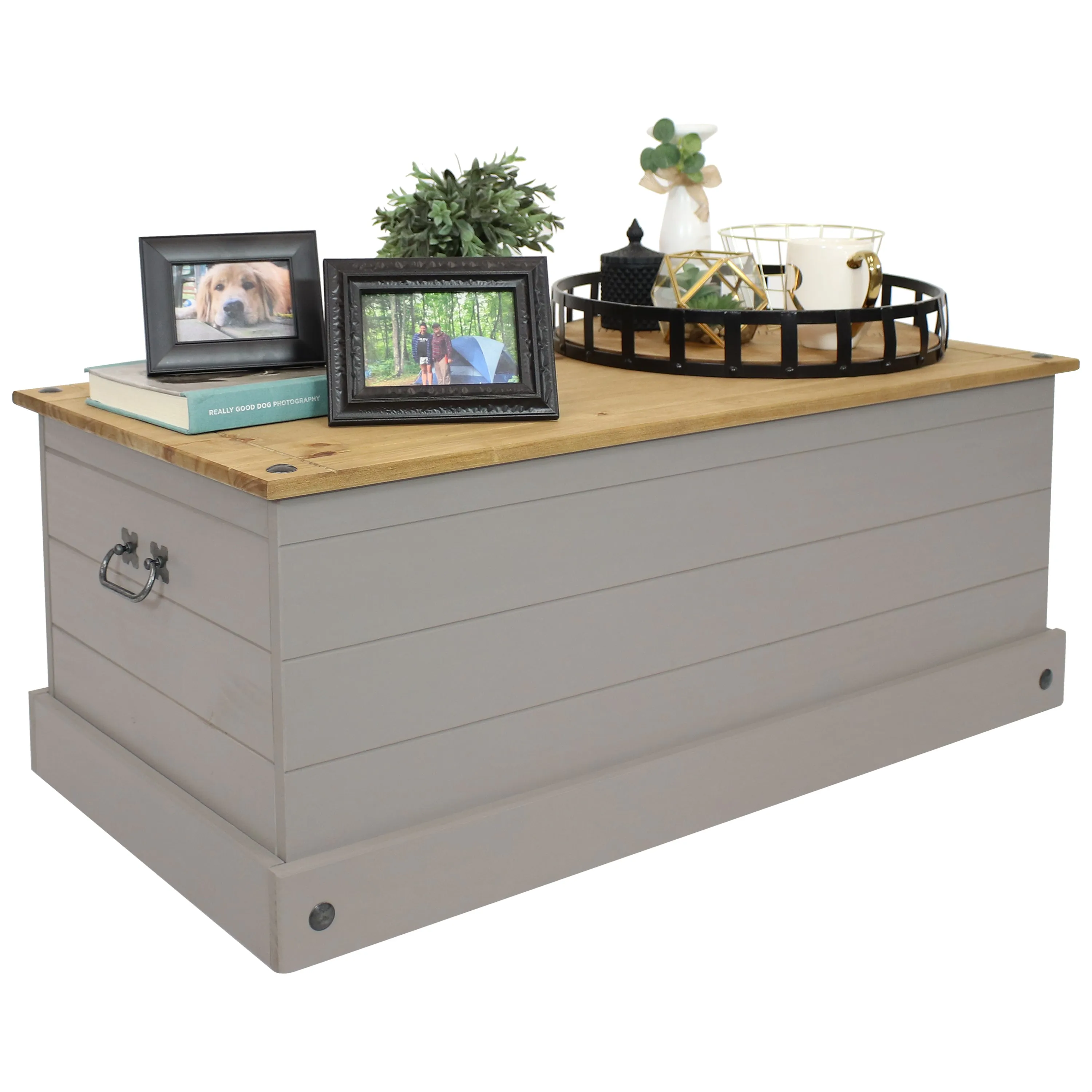 Sunnydaze Solid Pine Wooden Storage Chest - 39.5" W