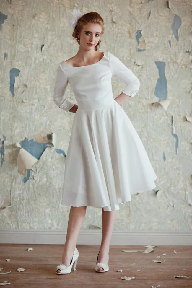 Vintage Long Sleeve Short Wedding Dress